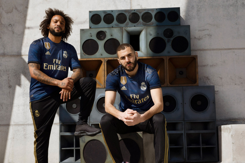 19-20 Real Madrid Away Retro Jersey Player version