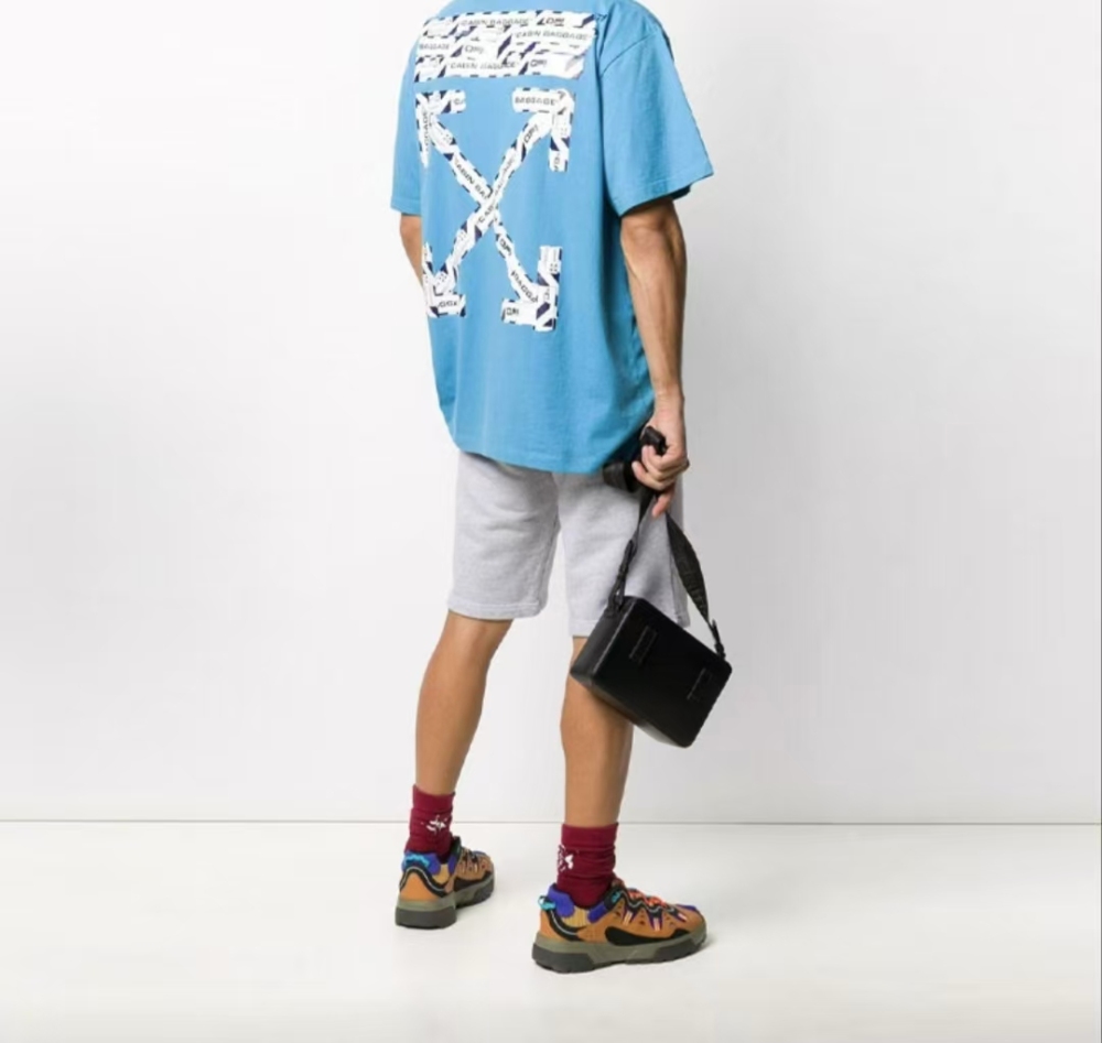 OFF-WHITE Airport Tape Arrow Graphic Tee – Men's, Blue