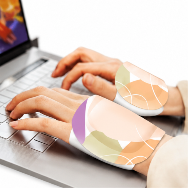 Wearable Self-Heating Hand Warmer Sleeve (Instant Heat ~45°C),,Wearable Self-Heating Hand Warmer Sleeve (Instant Heat ~45°C)