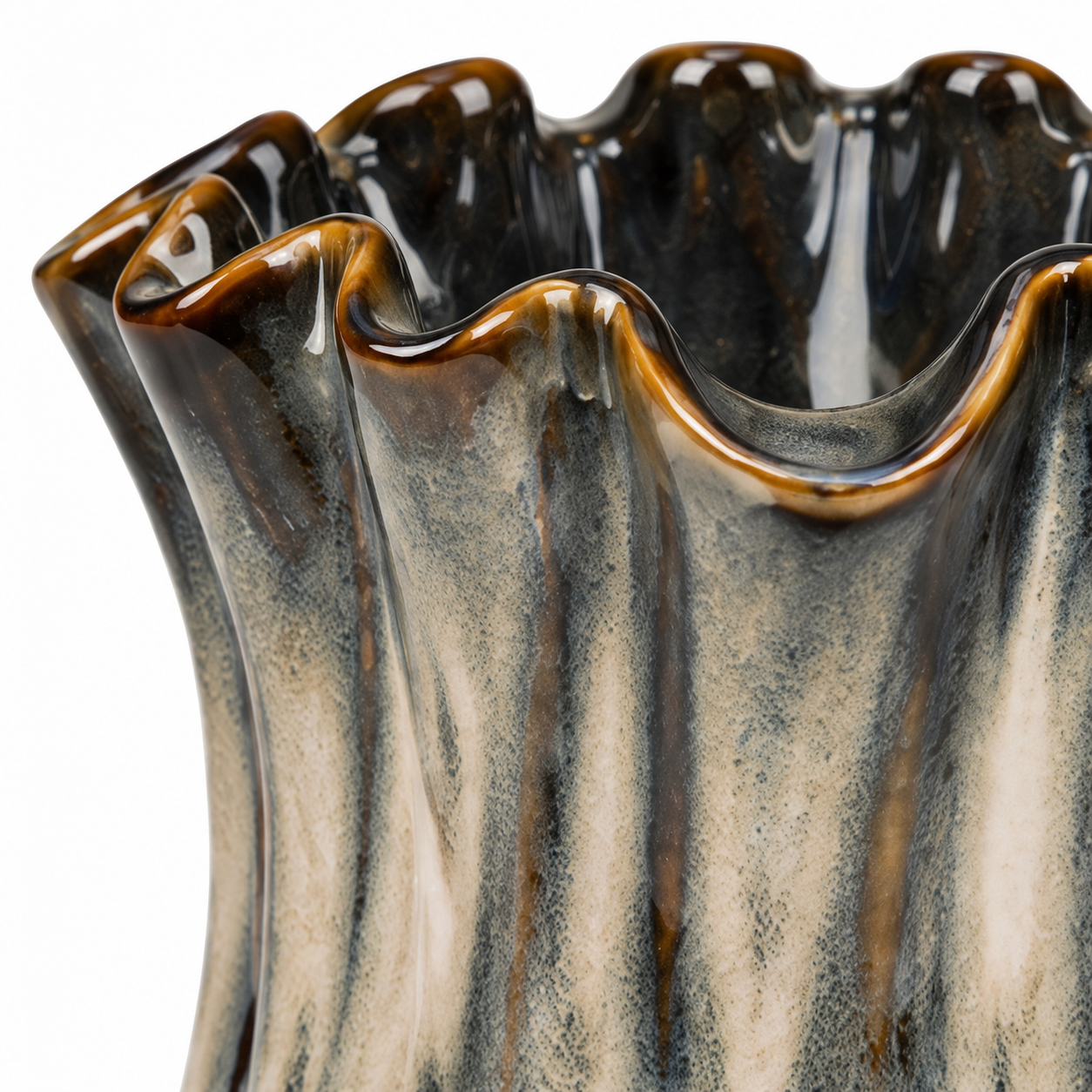 Petite Ribbed Charcoal Ceramic Floral Vessel &ndash; glaze detail reference view &ndash; ATW-S252316-B &ndash; LH Homecraft