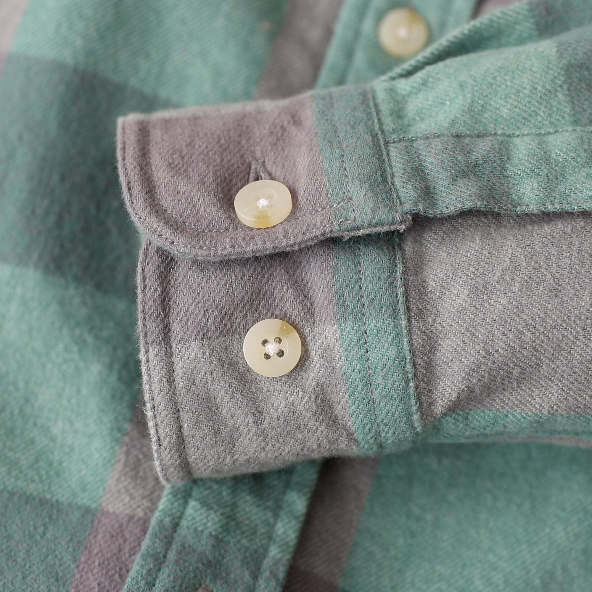Tall size in stock now! Dubinik? 6oz Mens Flannel Green Shirts Long Sleeve Flannel Shirt For Men Warm Casual Soft Cotton Button Down Plaid Mens Flannel Shirt#34024