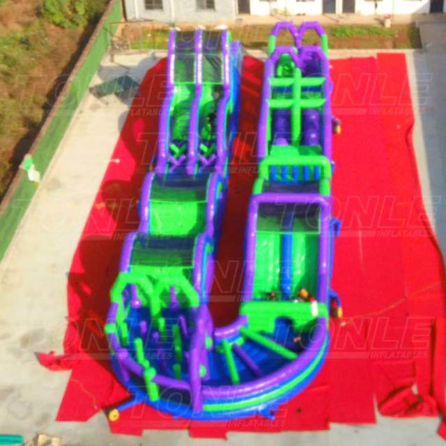 U-turn giant inflatable obstacle course