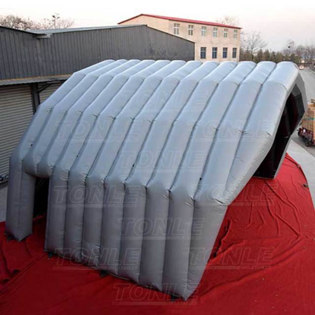 inflatable stage cover