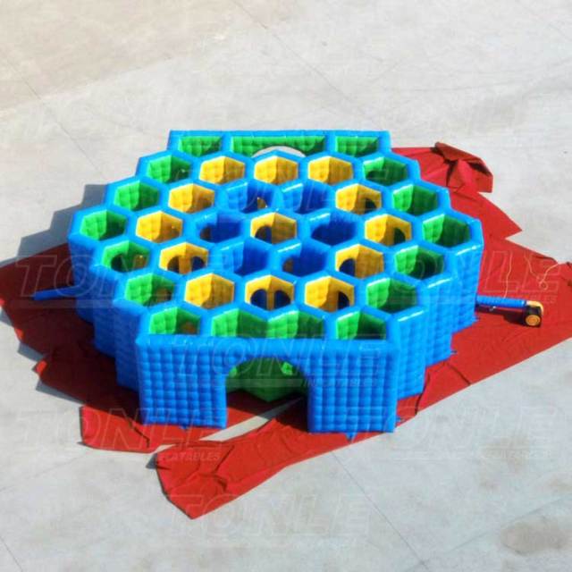 honeycomb maze