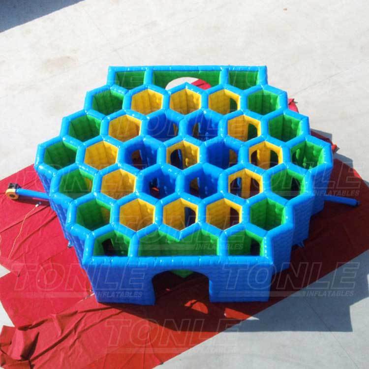 honeycomb maze