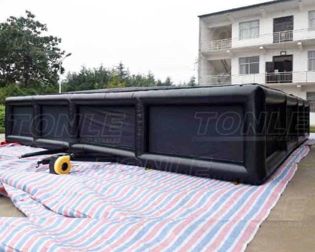 inflatable maze game