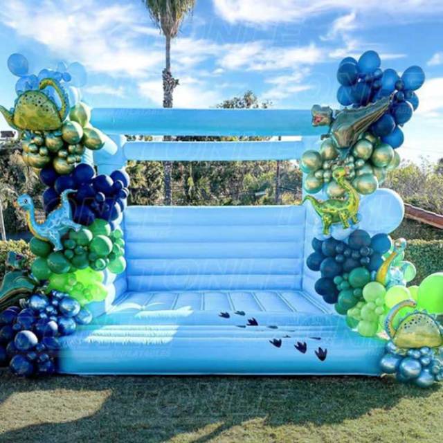 custom inflatable wedding bouncy castle