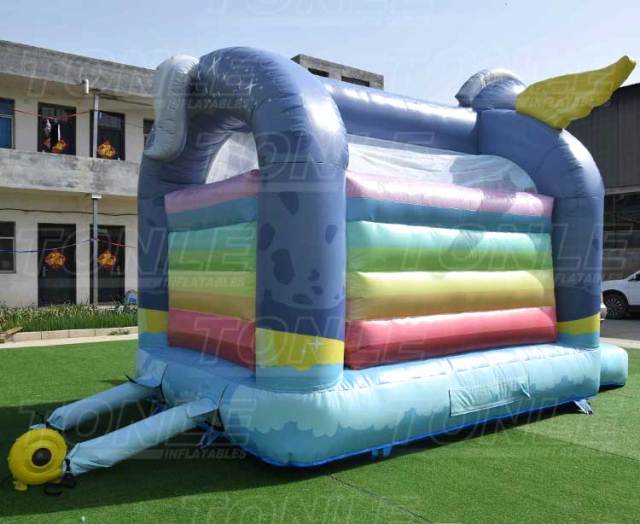 inflatable unicorn castle