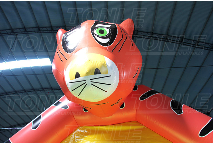 Factory custom inflatable tiger bouncy castle