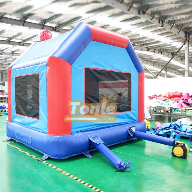 Spiderman themed children's inflatable bounce house jumping castle