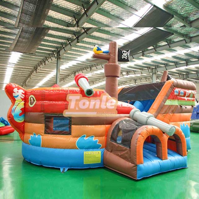 Inflatable Deluxe Pirate Ship wet and dry slide