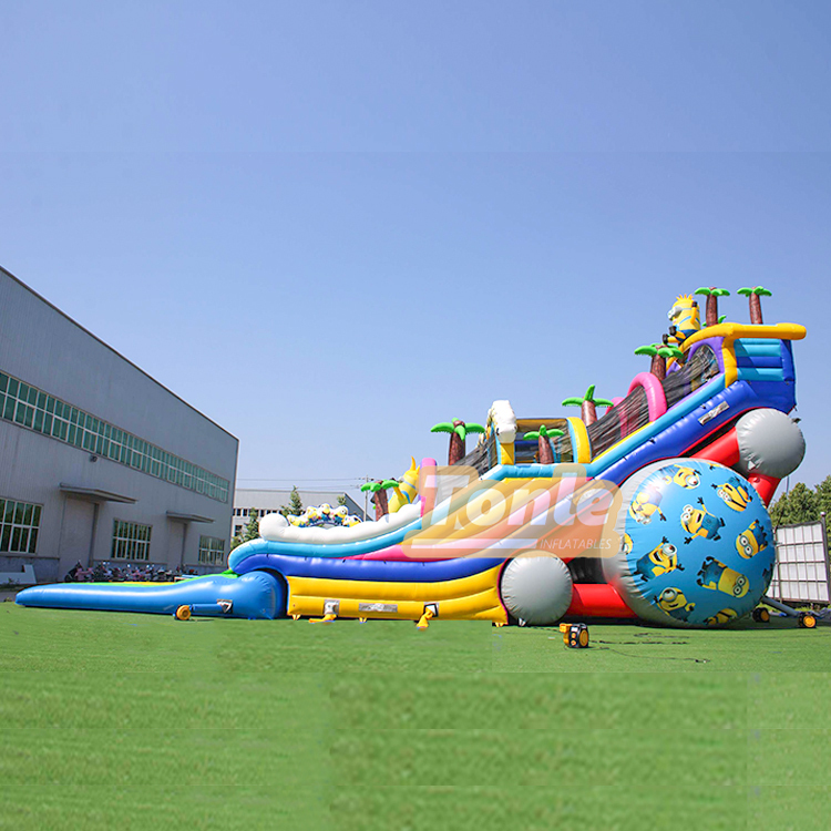 Wet and dry Minion inflatable water slide