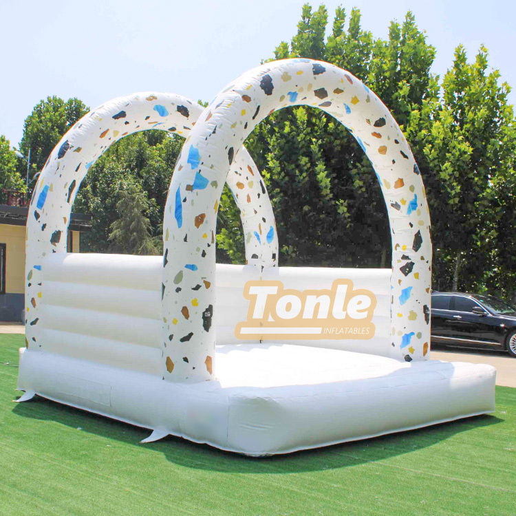 Wedding bouncy castle inflatable jumper