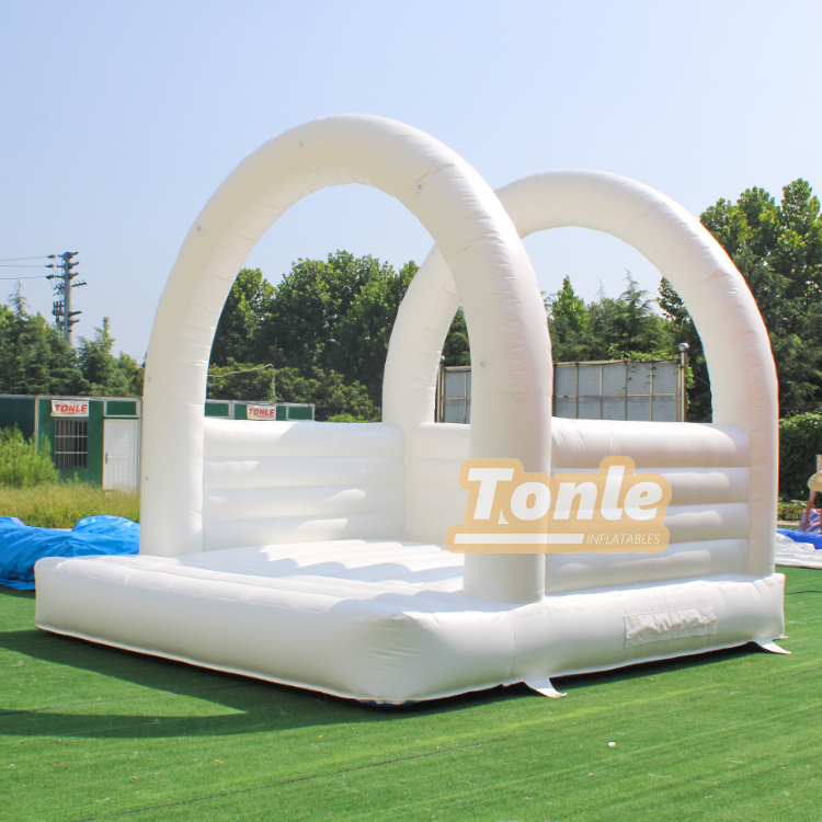 Wedding bouncy castle inflatable jumper