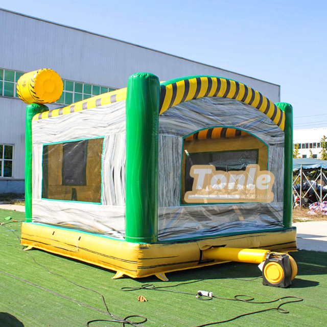 Toxic Inflatable bounce house Water Slide combo
