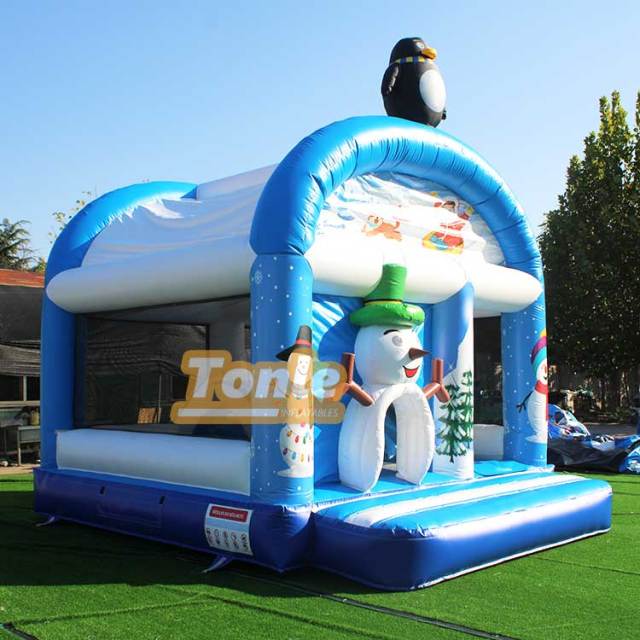 Winter snowman theme inflatable castle with slide