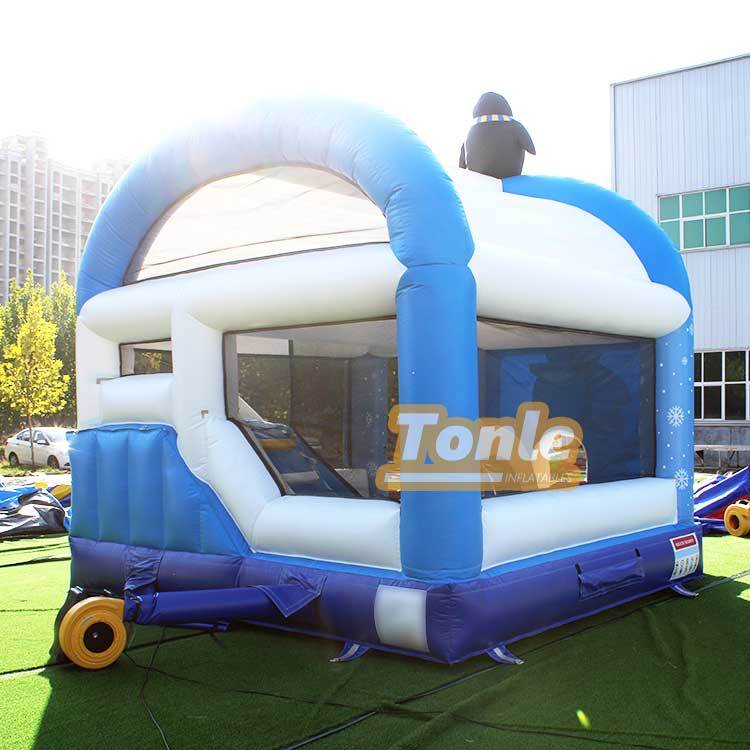 Winter snowman theme inflatable castle with slide