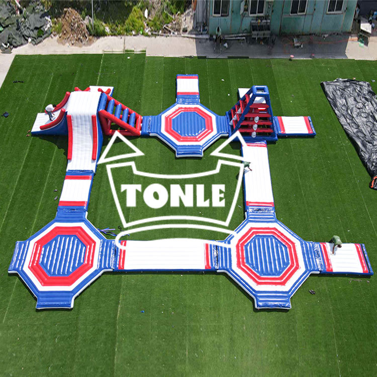 Custom Inflatable Floating Water Park