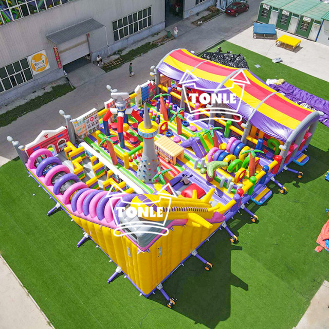 Supplier of customised inflatable themed playgrounds
