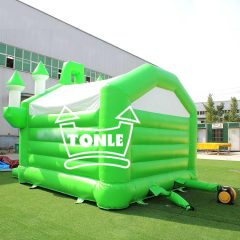 Commercial jumpers inflatable bouncy castle for kids