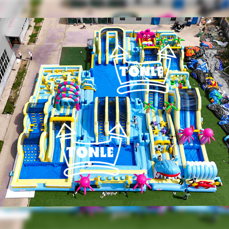 Marine Animal Amusement Park inflatable theme park with pool For Sale