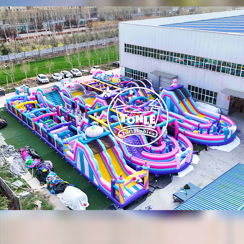 Large Commercial Inflatable Obstacle Course Park Outdoor Inflatable Park Equipment