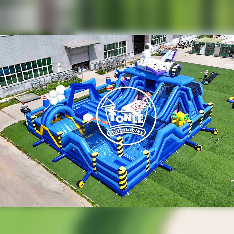 Tonle inflatable manufacturer Inflatable Adventure Park