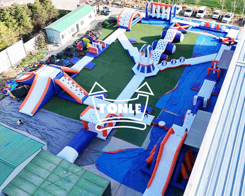 Factory Customized Inflatable Floating Water Park Aqua park