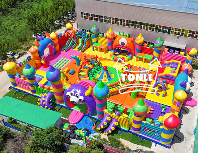Tonle Manufacturer customized inflatable Monster park