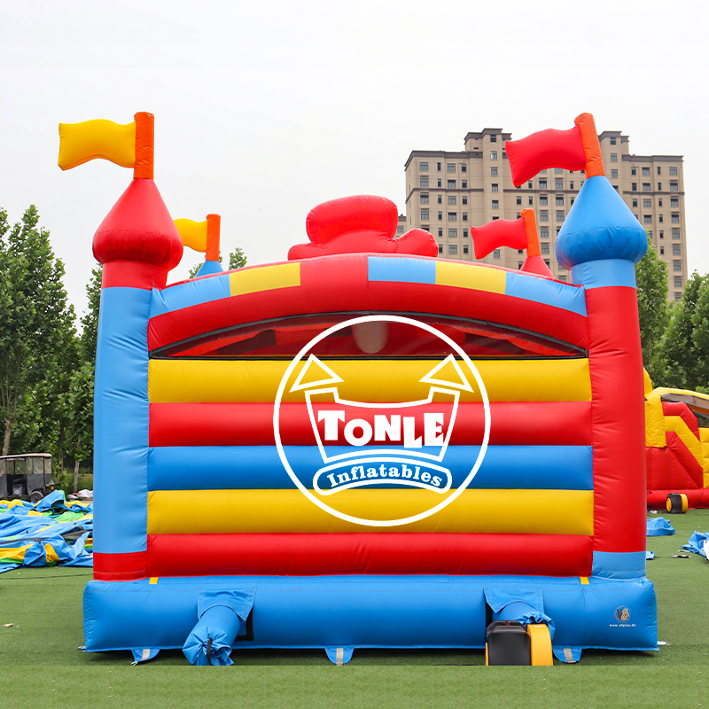 Commercial king theme Inflatable Bouncy Castles Factory Direct to Europe