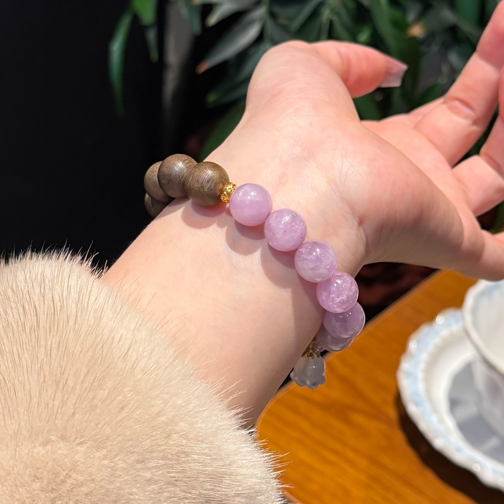 11mm Natural Kunzite Agarwood Bracelet Lavender Purple Amethyst Emotional Calming Healing Crystal Wood Bracelet For Women National Trend Jewelry