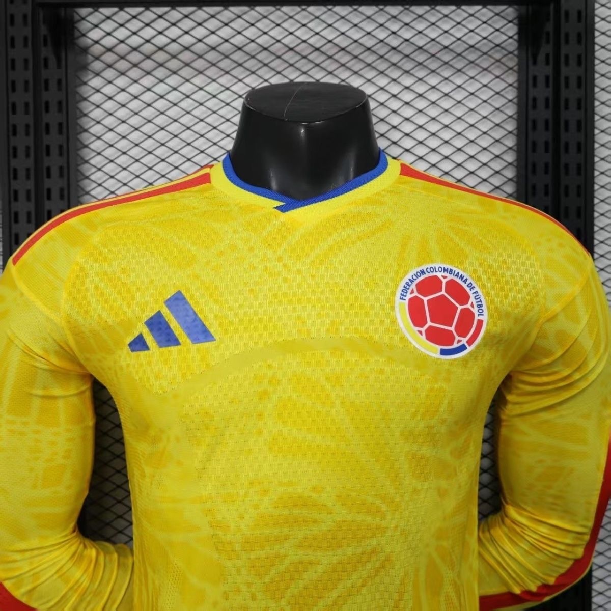 Colombia Authentic Soccer Jersey Home Long Sleeve Shirt World Cup 2026