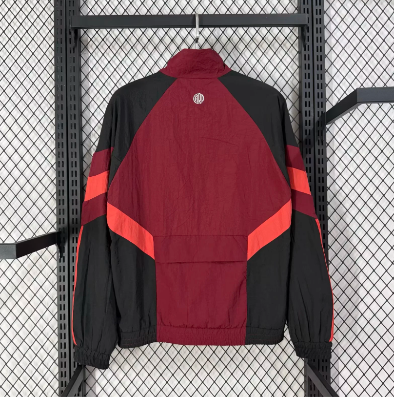 Riverbed windbreaker, maroon