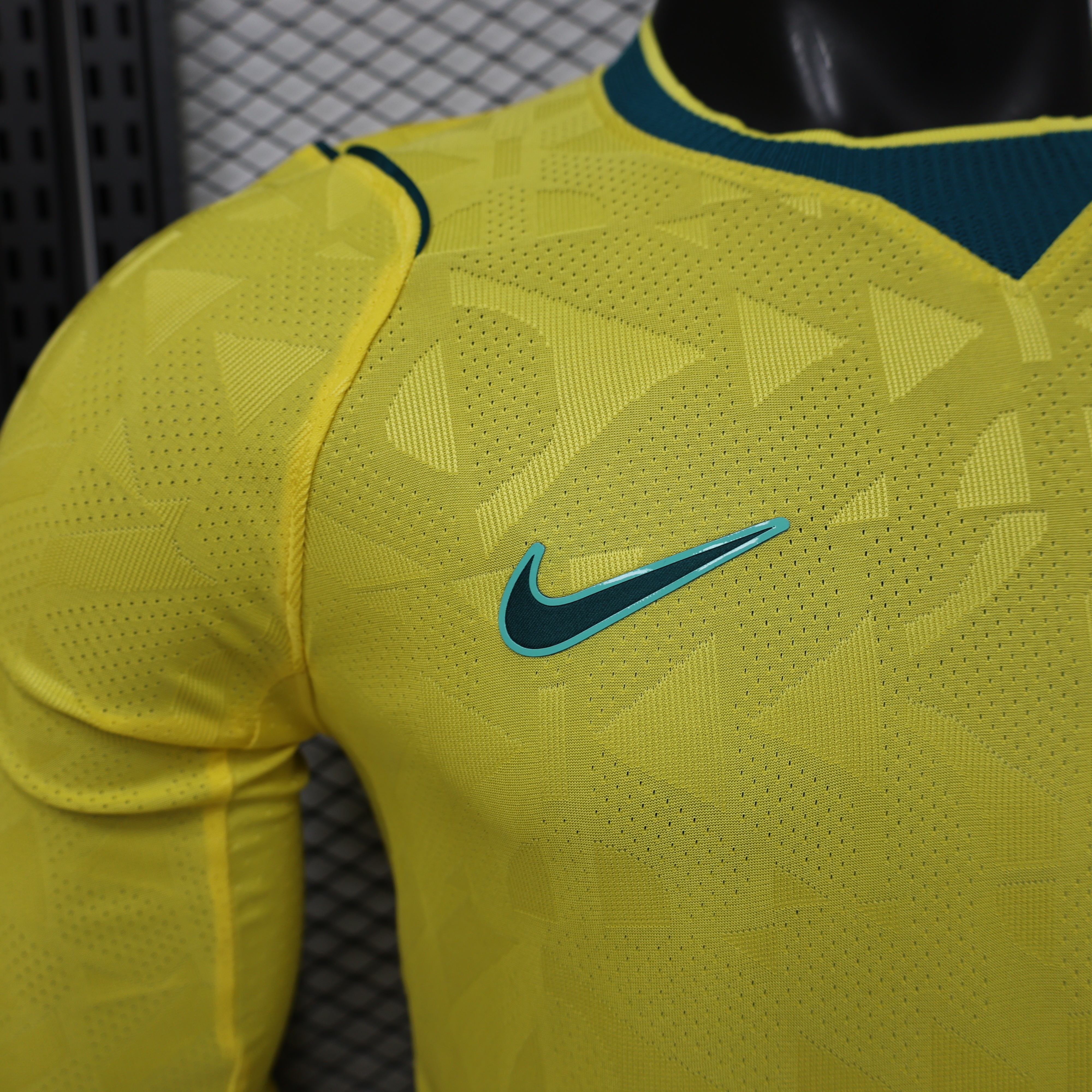 2026 World Cup Brazil Home Kit Player Version Football Long Sleeve Shirt