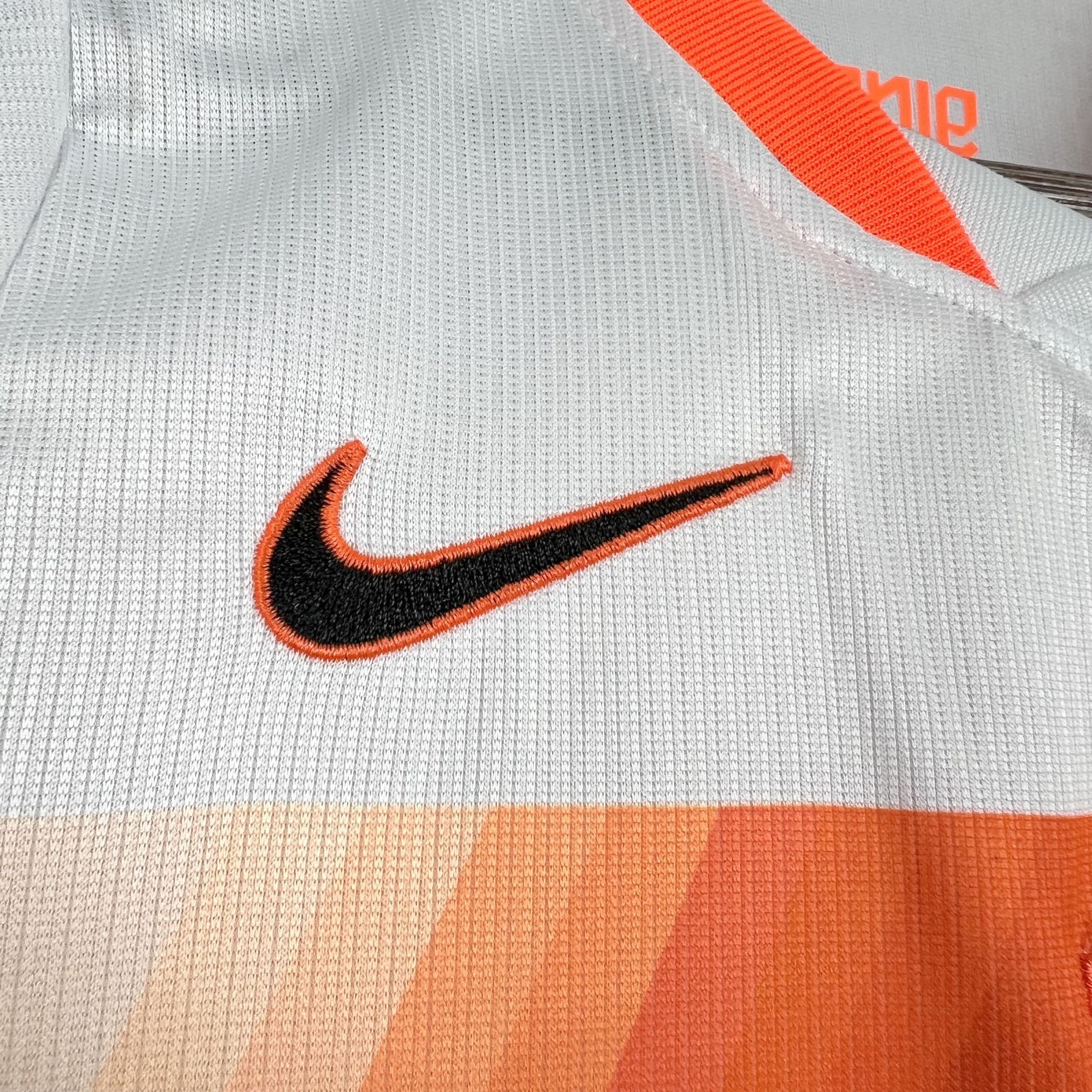 2026 World Cup Netherlands Away Kids Kit