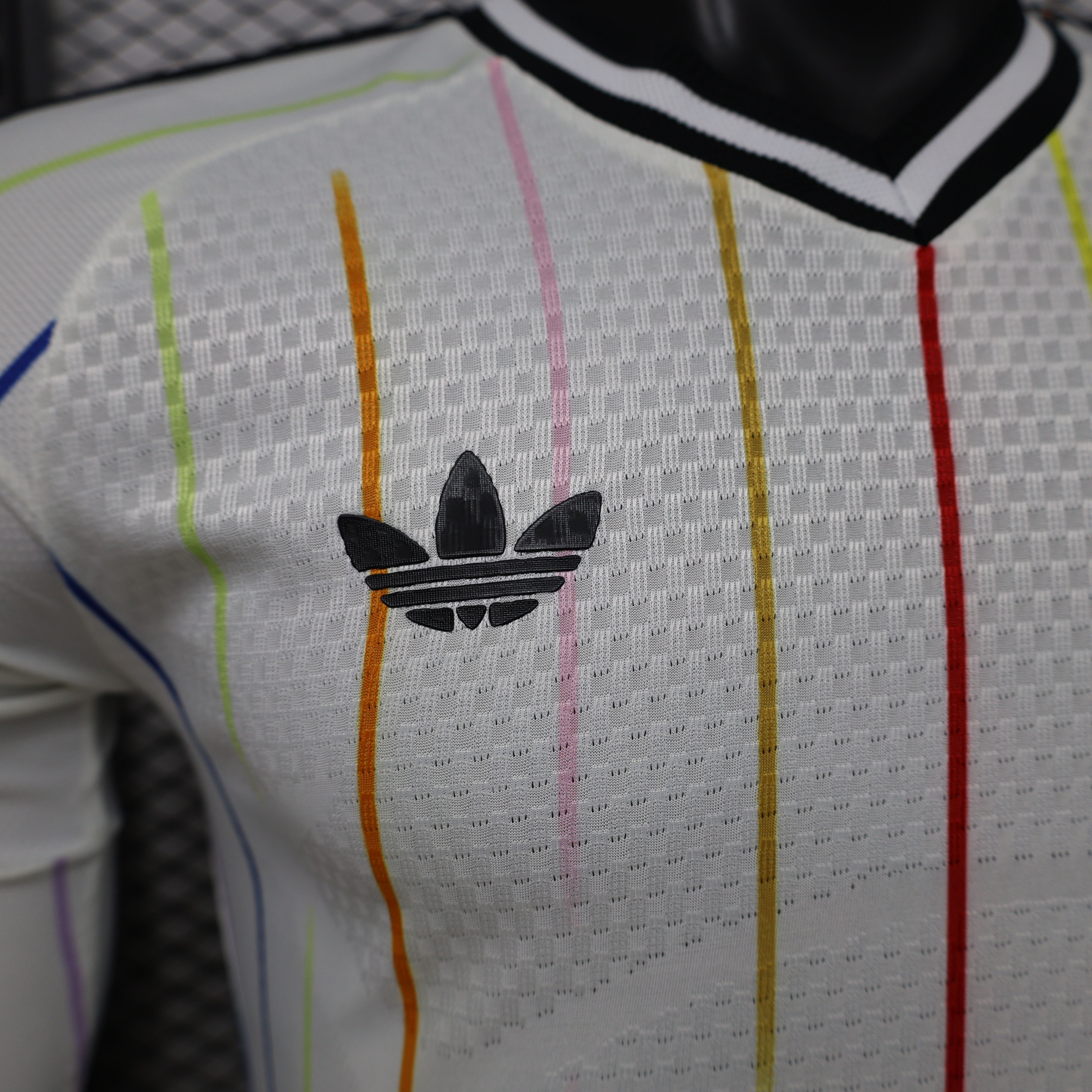 2026 World Cup Japan Away Kit Player Version Football Long Sleeve Shirt