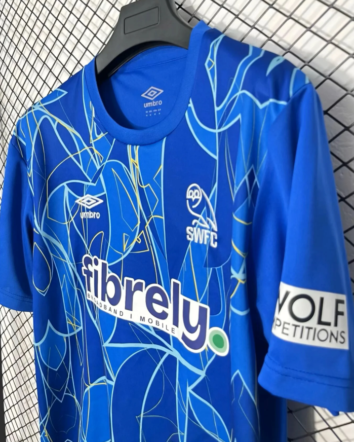 26/27 Sheffield Wednesday Goalkeeper Fan Edition Jersey