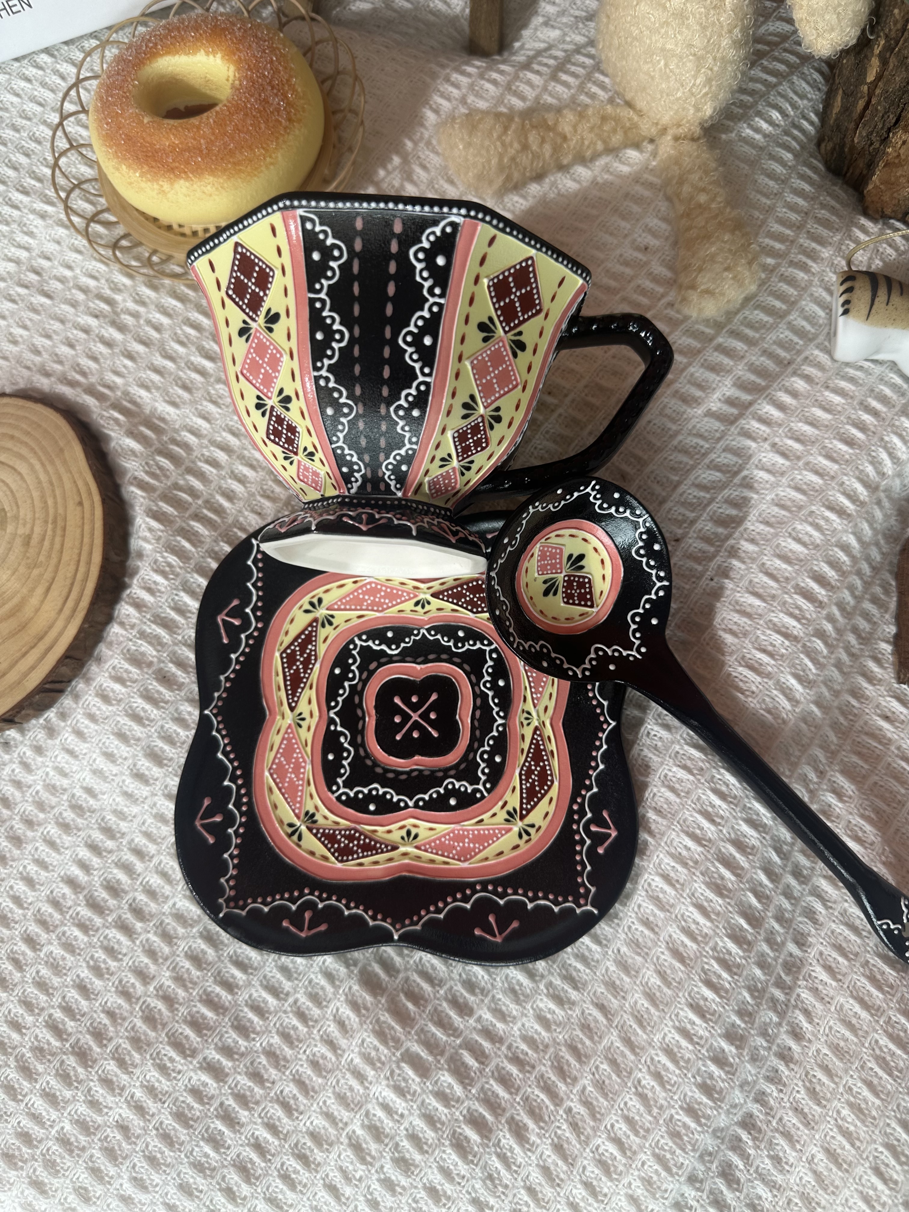Handmade Vintage Floral Ceramic Tea Cup & Saucer – Unique Hand-Painted Coffee Mug Gift (A001)