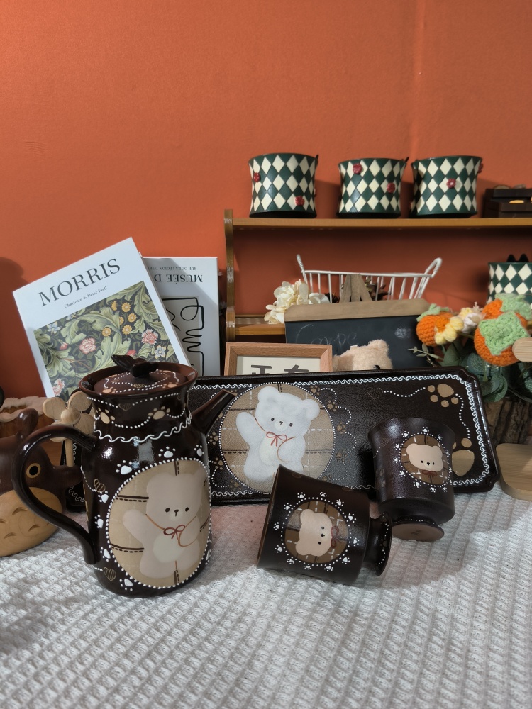 Cute Bear Ceramic Tea Set with Serving Tray – Hand-Painted Coffee Pot & Cup Gift Set (A004)