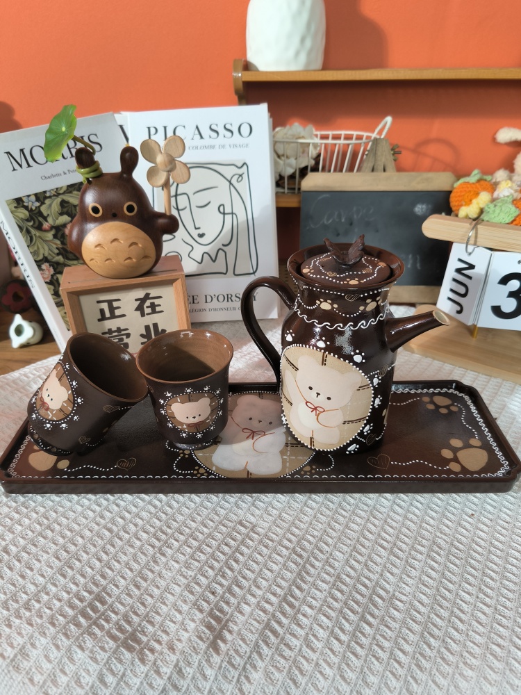 Cute Bear Ceramic Tea Set with Serving Tray – Hand-Painted Coffee Pot & Cup Gift Set (A004)