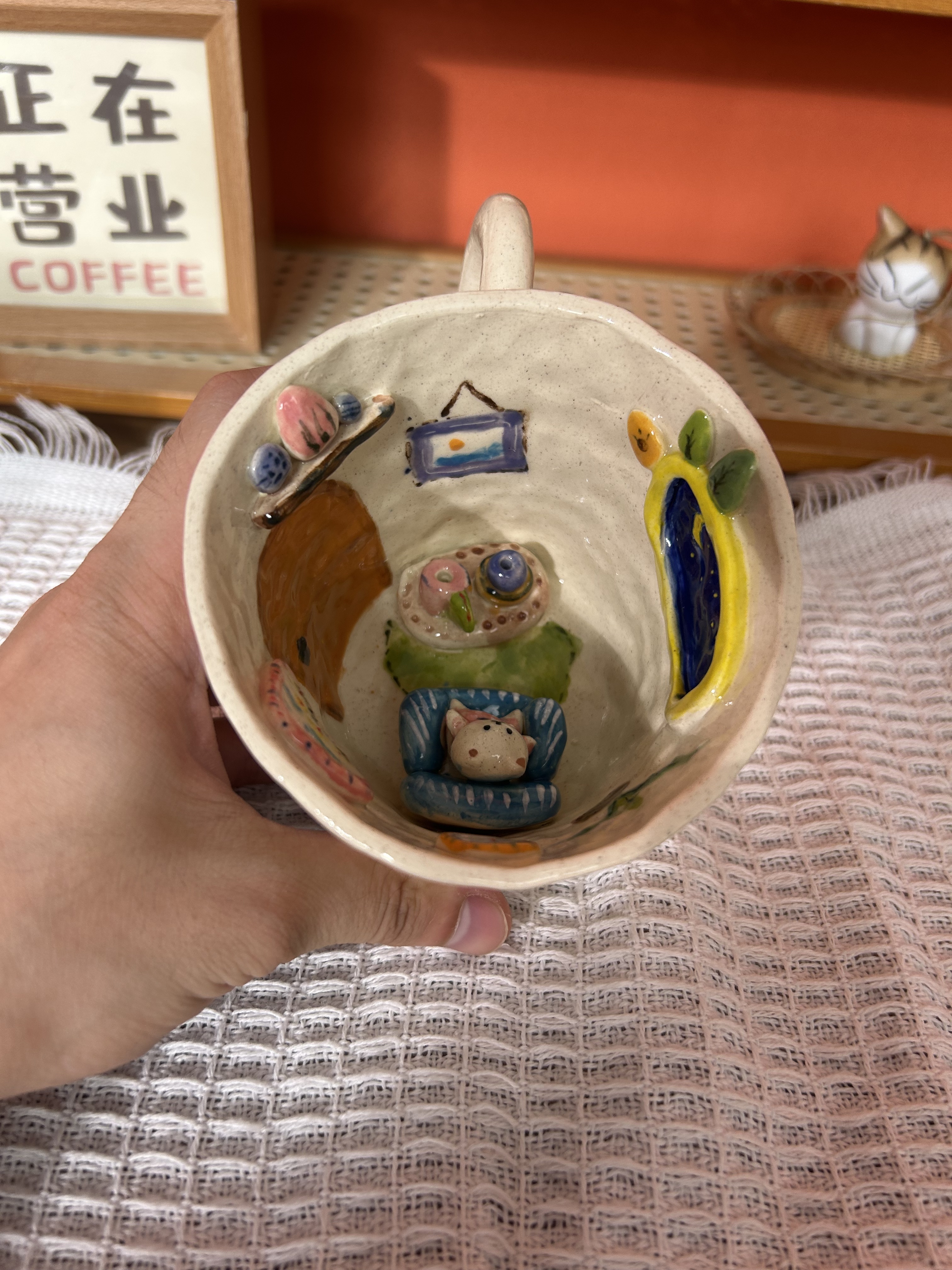 Handmade Cute Cat Ceramic Tea Cup & Saucer – Unique Hand-Painted Coffee Mug Gift (A015)