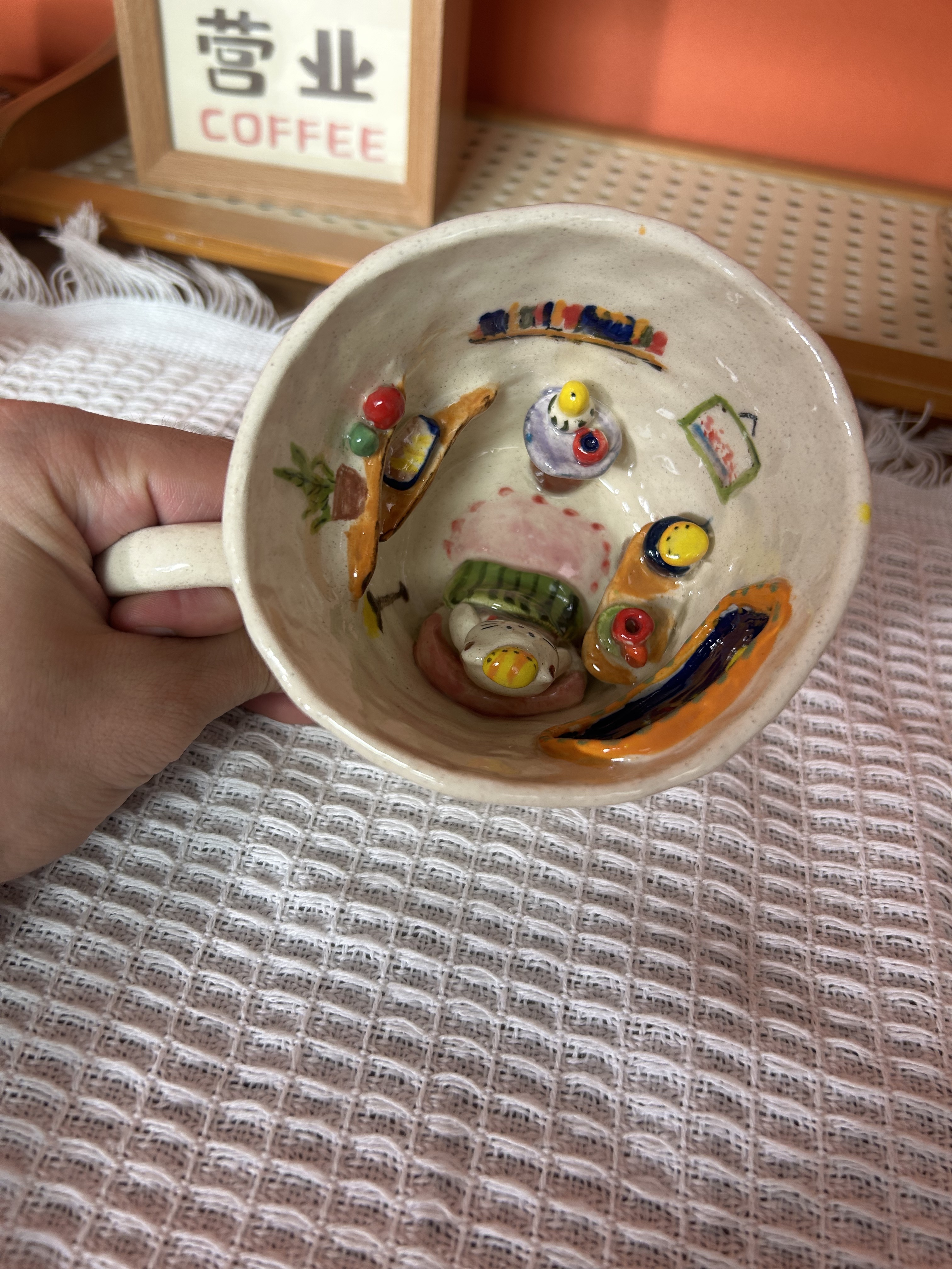 Handmade Sleeping Cat Ceramic Tea Cup – Whimsical 3D Hand-Painted Coffee Mug, Unique Artisan Gift (A017)