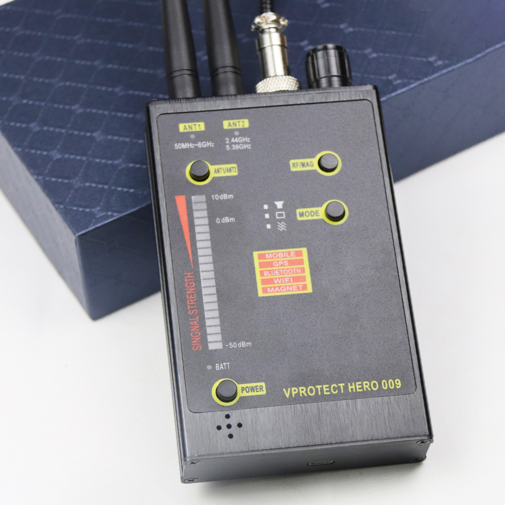 Professional Receive Frequency 50MHz-5.4GHz GPS Signal Detector with Wide-Band Antenna Anti-Spy Camera Finder