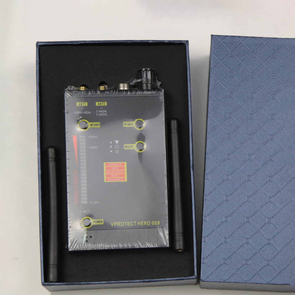 Professional Receive Frequency 50MHz-5.4GHz GPS Signal Detector with Wide-Band Antenna Anti-Spy Camera Finder