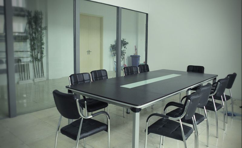 Dayu Optotech office environment in Shenzhen