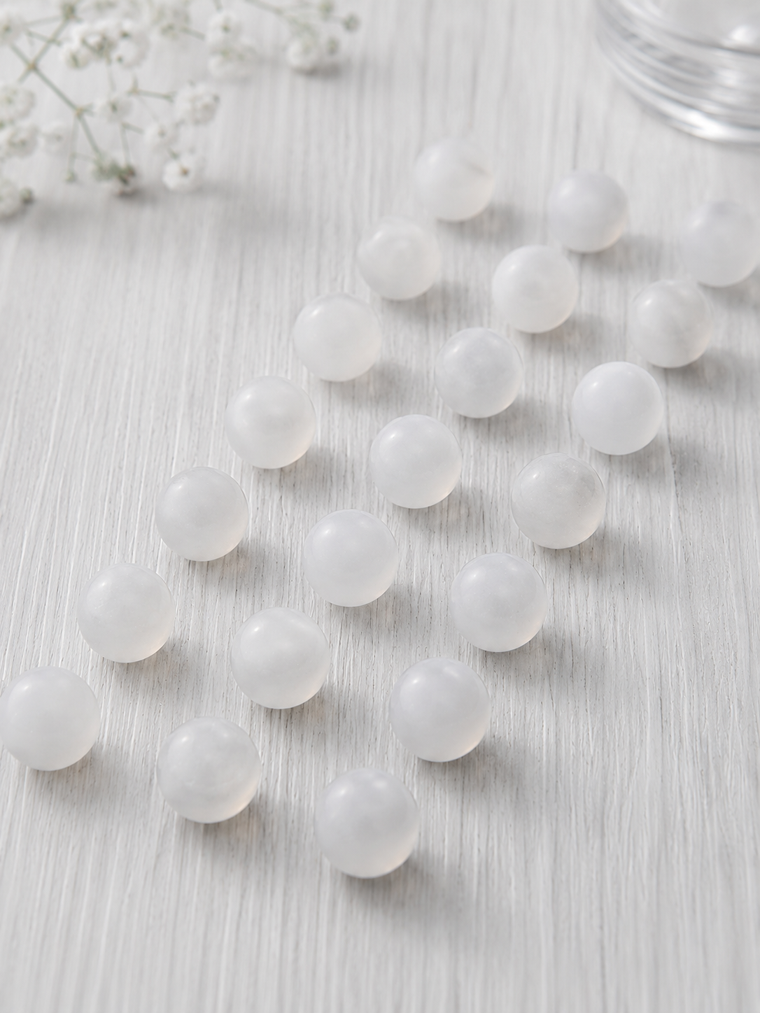 Cloud Agate, Gray Chalcedony & White Chalcedony Beaded Bracelet - Cloud Mist