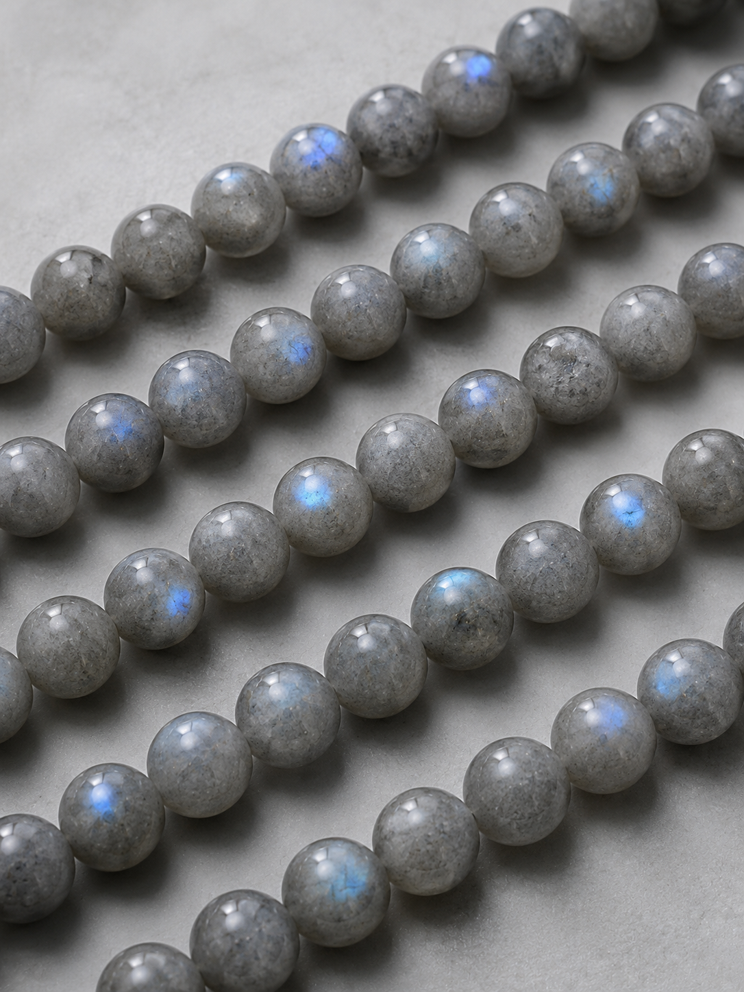 Matte Sodalite, Matte Lapis Lazuli, Blue Apatite & Gray Labradorite Beaded Bracelet - Blue Horizon