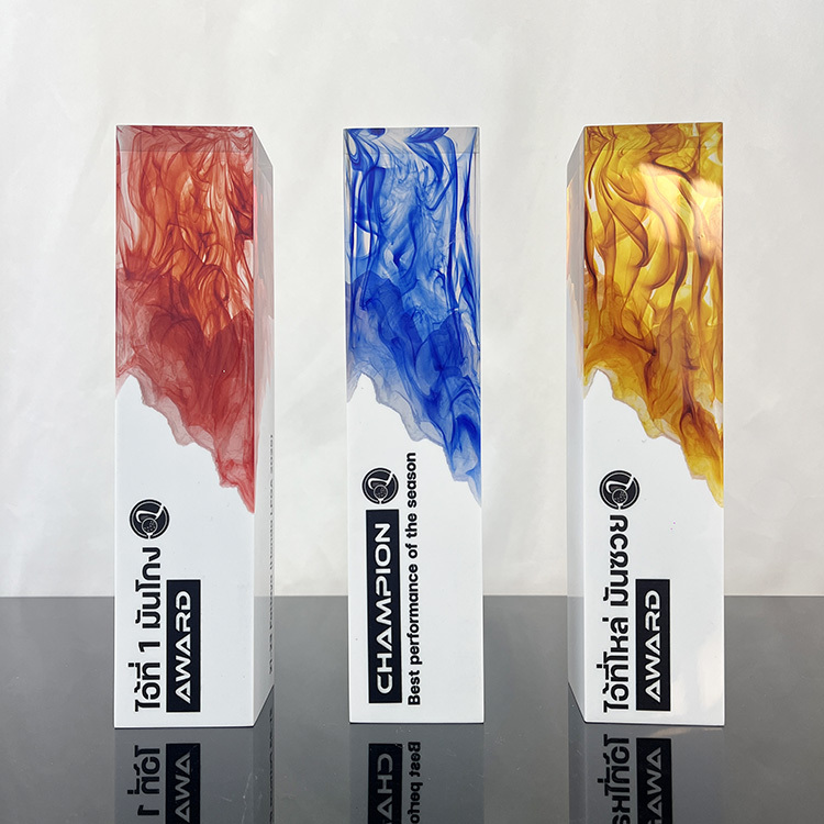 Personalized Red Amber Blue White Resin Trophy Award MH-J0411