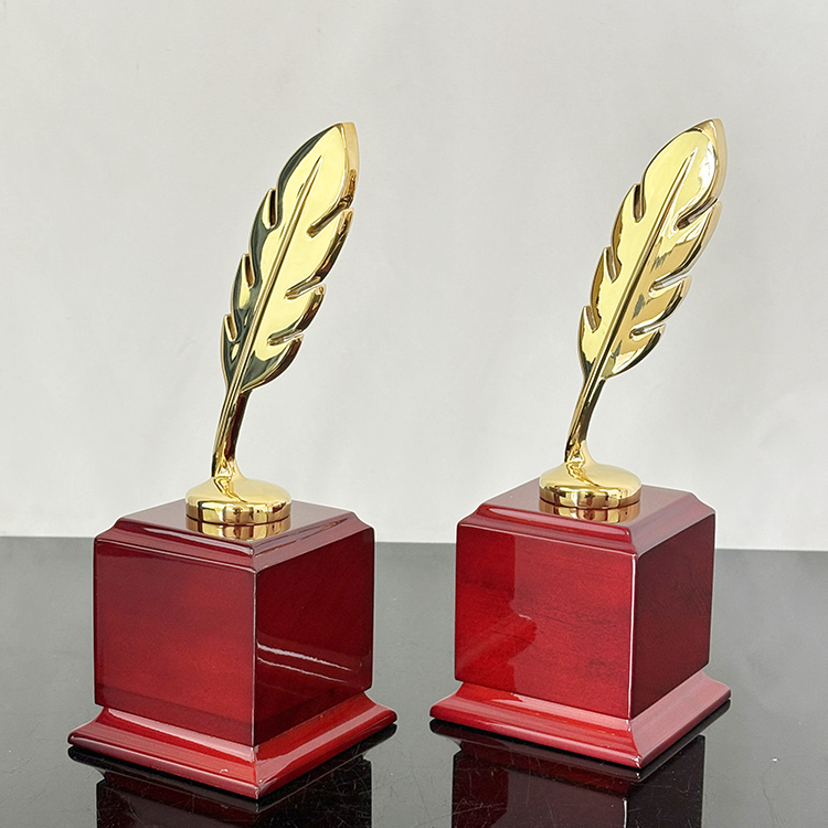 Gold Metal Feather Trophy with Piano finishing Red Wooden Base MH-LJ0959