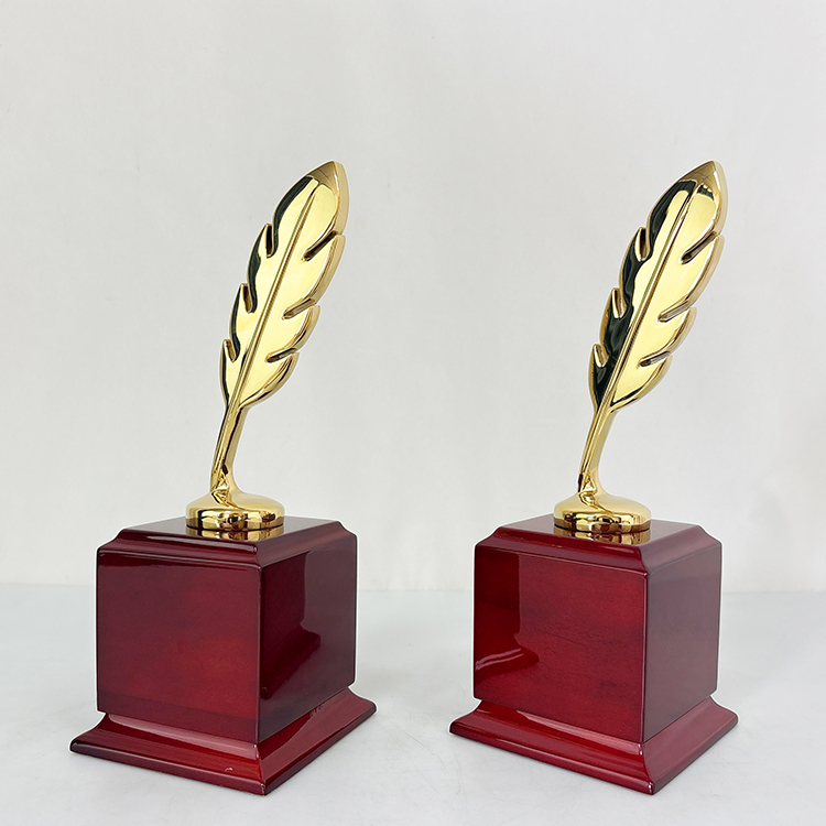 Gold Metal Feather Trophy with Piano finishing Red Wooden Base MH-LJ0959